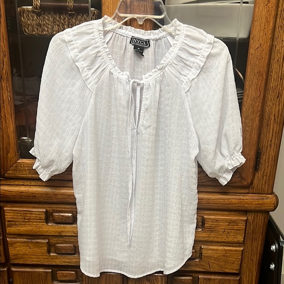 NY Collection Tops - NY Collection White Puff Sleeve Blouse with Ruffled Tie Front